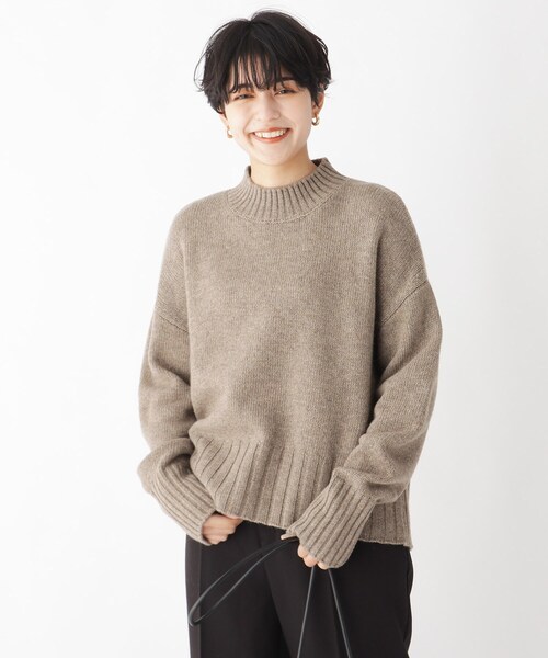 AG by aquagirl（エージーバイアクアガール）の「◆ラムウールナイロンハイネックニット【WEB限定カラー・サイズ】（ニット/セーター・レディース・オフホワイト/ダークグレー/ダークオレンジ/黄緑系8・40/38/36）」の3枚目の写真