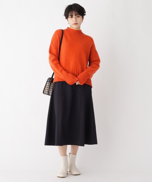 AG by aquagirl（エージーバイアクアガール）の「◆ラムウールナイロンハイネックニット【WEB限定カラー・サイズ】（ニット/セーター・レディース・オフホワイト/ダークグレー/ダークオレンジ/黄緑系8・40/38/36）」の17枚目の写真
