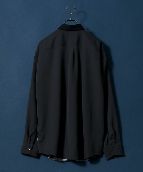 ANPAS（アンパス）の「Natural Stretch Oversize Pleated Switching Shirt/ナチュラルストレッチ オーバーサイズ プリーツ切り替えシャツ（シャツ/ブラウス・メンズ・チャコールグレー/ブルー/グレイッシュベージュ・M/L）」の14枚目の写真