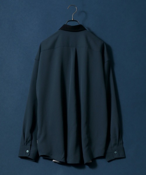 ANPAS（アンパス）の「Natural Stretch Oversize Pleated Switching Shirt/ナチュラルストレッチ オーバーサイズ プリーツ切り替えシャツ（シャツ/ブラウス・メンズ・チャコールグレー/ブルー/グレイッシュベージュ・M/L）」の7枚目の写真