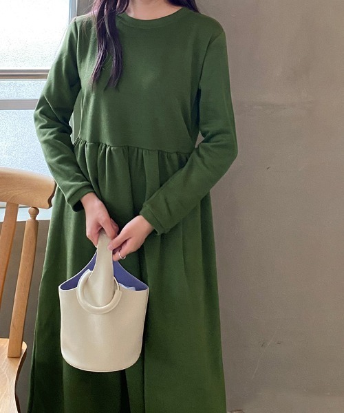 Doux Belle（ドゥーベル）の「ロングワンピース 長袖 フレアワンピース（ワンピース・レディース・ブラック/ダークブラウン/ベージュ/カーキ/ブラウン・FREE）」の15枚目の写真