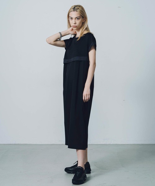 SILAS(サイラス)の「SIDE RIBBON DRESS サイラスサイドリボンワンピース(ワンピース・レディース・ライトグレー/ブラック・ONE SIZE)」の2枚目の写真