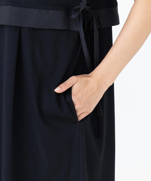 SILAS(サイラス)の「SIDE RIBBON DRESS サイラスサイドリボンワンピース(ワンピース・レディース・ライトグレー/ブラック・ONE SIZE)」の16枚目の写真