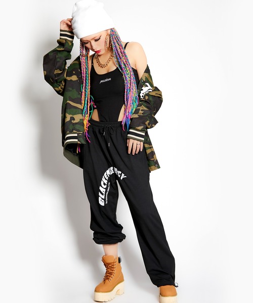 babyShoop（ベイビーシュープ）の「ロゴ入りジョガーパンツ（デニムパンツ・レディース・ブラック/グレー・FREE）」の5枚目の写真