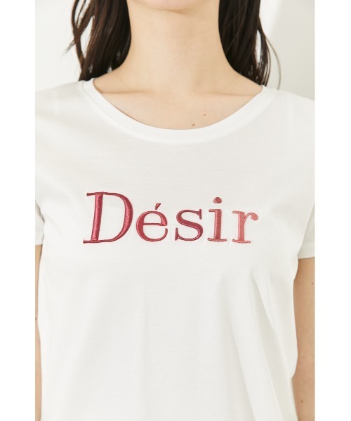 rienda（リエンダ）の「Desir Tシャツ（Tシャツ/カットソー・レディース・パープル/ライトブルー/ブラック/スモークピンク/ホワイト/グリーン・FREE）」の13枚目の写真