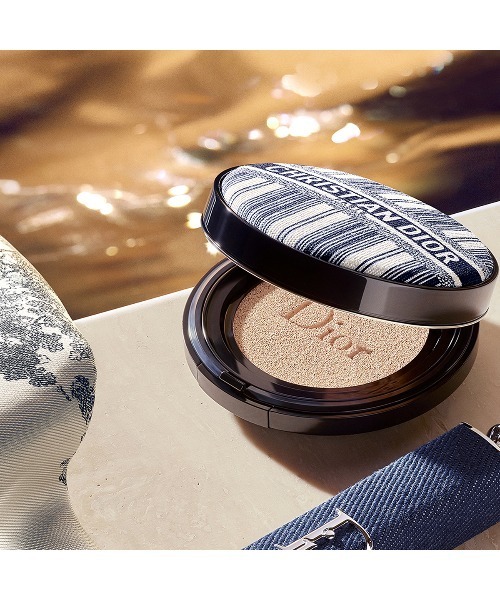 【Dior】フォーエヴァーグロウクッション ディオリビエラエディション 0N Amazon | Dior ディオールスキン フォーエヴァー グロウ