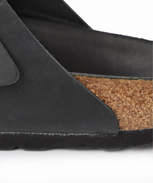 IENA（イエナ）の「《WEB限定》【BIRKENSTOCK / ビルケンシュトック】 ARIZONA BIG BUCKLE（サンダル・レディース・ブラック・35/36/37/38/39）」の3枚目の写真