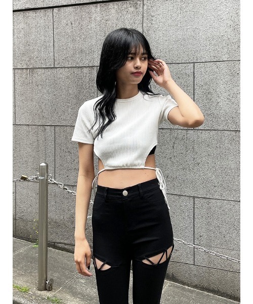 専用 ENVYM♡2点set ENVYM（アンビー）の「サイドオープンTOPS（Tシャツ