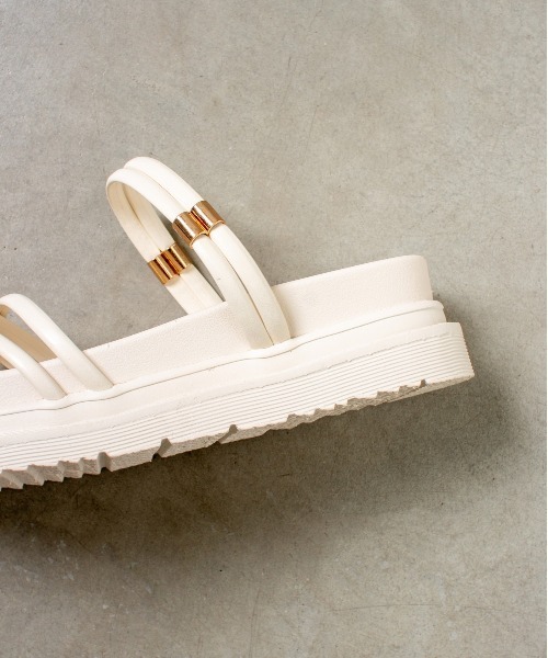 SpRay（スプレイ）の「２ＷＡＹサンダル（サンダル・レディース・ブラック/アイボリー・SMALL/MEDIUM/LARGE/X-LARGE）」の9枚目の写真