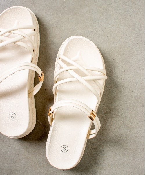 SpRay（スプレイ）の「２ＷＡＹサンダル（サンダル・レディース・ブラック/アイボリー・SMALL/MEDIUM/LARGE/X-LARGE）」の10枚目の写真