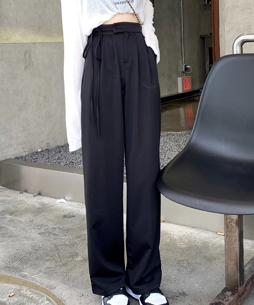 Dita Muaj.(ディータムアージュ)の「ハイウエストルーズモッピングパンツ(スラックス・レディース・ブラック/オリーブ・S/M/L)」の2枚目の写真