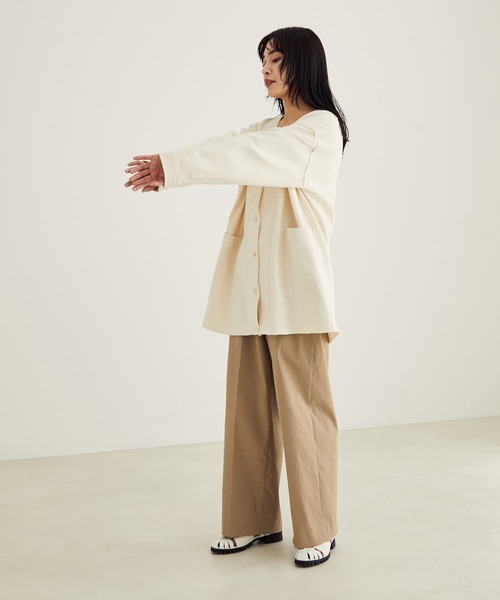 SALON adam et rope'(サロン アダム エ ロペ)の「【ご好評につき追加決定!】【洗える・UVケア】コットンライクスタイルアップパンツ(その他パンツ・レディース・ブラック/ベージュ・X-SMALL/S/M)」の19枚目の写真