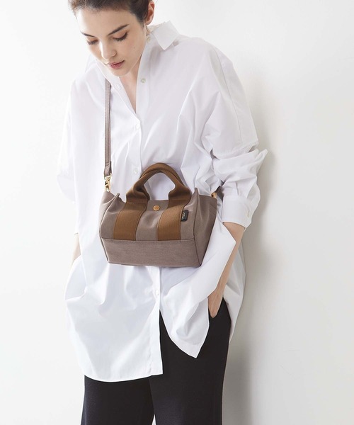 OUVRAGE CLASSE（ウヴラージュクラス）の「ブロードビッグシャツ（シャツ/ブラウス・レディース・ホワイト/ベージュ/ネイビー/サックスブルー・FREE）」の14枚目の写真