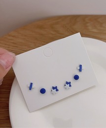 デザインピアス