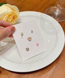デザインピアス