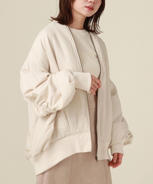 archives（アルシーヴ）の「ルーズギャザーＭＡ－１（MA-1・レディース・ブラック/グレー/アイボリー・MEDIUM）」の5枚目の写真