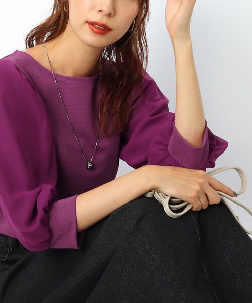 DRESKIP(ドレスキップ)の「◆異素材袖シアーリップルプルオーバー(Tシャツ/カットソー・レディース・オフホワイト/パープル系/ライトベージュ/ブラック・02/03/04)」の4枚目の写真