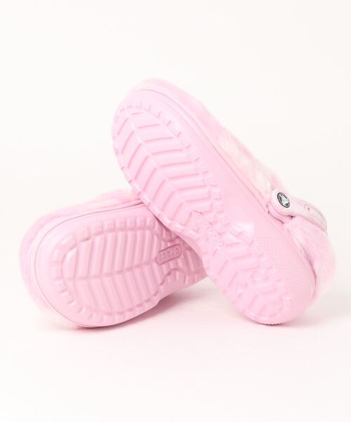 新品タグ付き❤️クロックス❤️クラシックファーシュアー
クラシックファーシュアー crocs（クロックス）の「クロックス crocs クラシック ファー