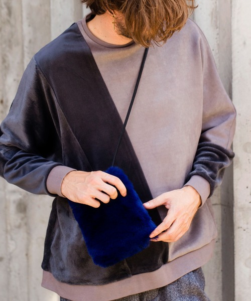 NO ID.（ノーアイディ）の「【NO ID.】Eco Fur Mini Shoulder Bag / エコ ファー ミニ ショルダー バッグ（ショルダーバッグ・メンズ・ネイビー/ブラウン/グリーン・ONE SIZE）」の14枚目の写真