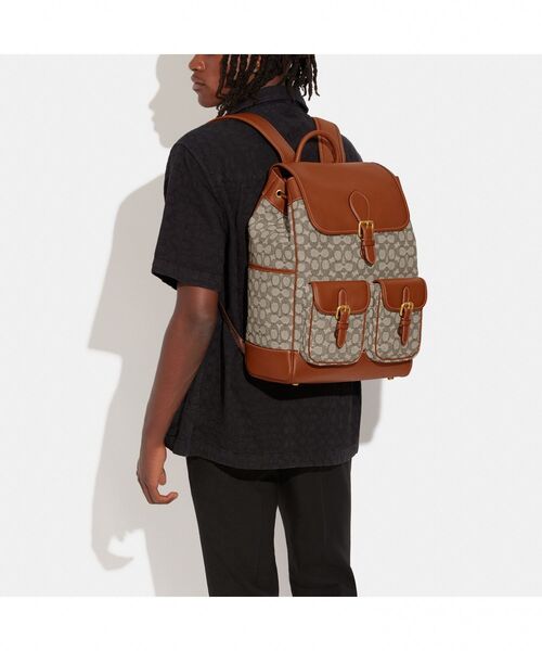 COACH(コーチ)の「フランキー バックパック・シグネチャー COACH(コーチ)の「フランキー バックパック・シグネチャー