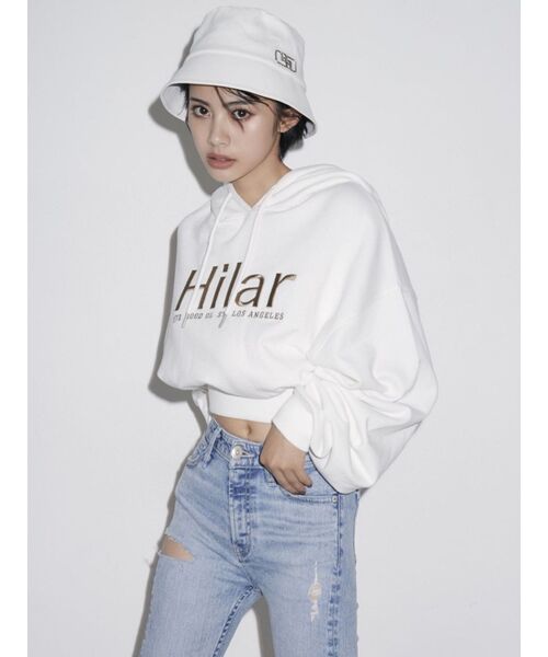 GYDA（ジェイダ）の「【セットアップ着用可】Hilarショートスウェットパーカー（パーカー・レディース・ブラック/オフホワイト・FREE）」の4枚目の写真