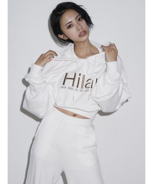GYDA（ジェイダ）の「【セットアップ着用可】Hilarショートスウェットパーカー（パーカー・レディース・ブラック/オフホワイト・FREE）」の7枚目の写真
