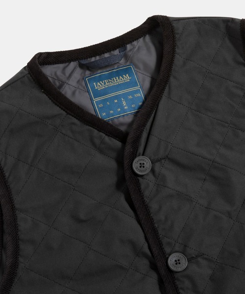 LAVENHAM(ラベンハム)の「Cotton Unwadded Gilet Mens / コットン アンワディッド ジレ(ベスト・メンズ・ブルー系その他/イエロー/アーミー/ブラック/ダークネイビー・L/M/S/XL/XXL)」の20枚目の写真