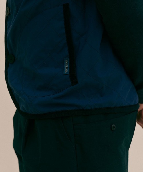 LAVENHAM(ラベンハム)の「Cotton Unwadded Gilet Mens / コットン アンワディッド ジレ(ベスト・メンズ・ブルー系その他/イエロー/アーミー/ブラック/ダークネイビー・L/M/S/XL/XXL)」の6枚目の写真