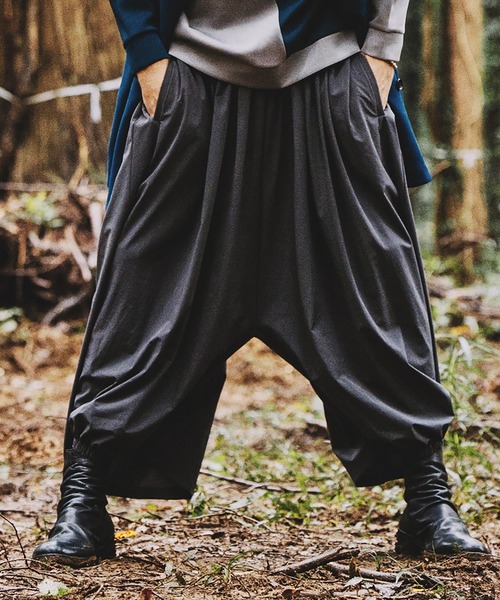 NO ID.（ノーアイディ）の「【NO ID.】Fluttering Baggy Trousers / フラッタリング バギー トラウザーズ（スラックス・メンズ・ミックスグレー/ブラック/グレー・1/2）」の3枚目の写真