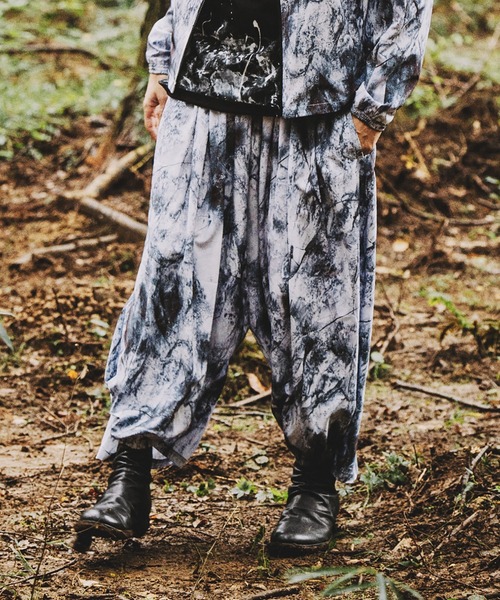 NO ID.（ノーアイディ）の「【NO ID.】Fluttering Baggy Trousers / フラッタリング バギー トラウザーズ（スラックス・メンズ・ミックスグレー/ブラック/グレー・1/2）」の16枚目の写真