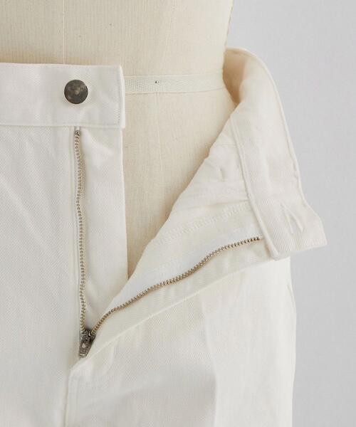 LOEFF（ロエフ）の「＜LOEFF＞13.5OZ ホワイトデニム テーパードパンツ