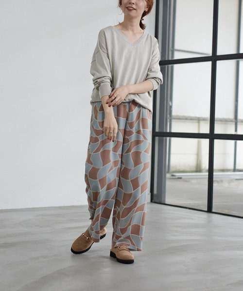 LEPSIM（レプシィム）の「ビットボアローファーミュール　175489（ローファー・レディース・ブラック/ベージュ・MEDIUM/LARGE）」の4枚目の写真