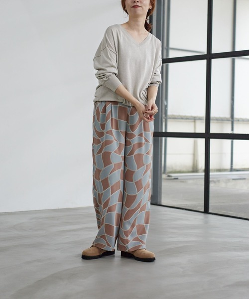 LEPSIM（レプシィム）の「ビットボアローファーミュール　175489（ローファー・レディース・ブラック/ベージュ・MEDIUM/LARGE）」の5枚目の写真