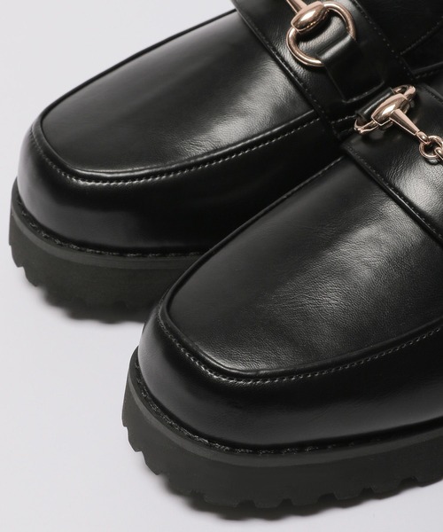 LEPSIM（レプシィム）の「ビットボアローファーミュール　175489（ローファー・レディース・ブラック/ベージュ・MEDIUM/LARGE）」の14枚目の写真