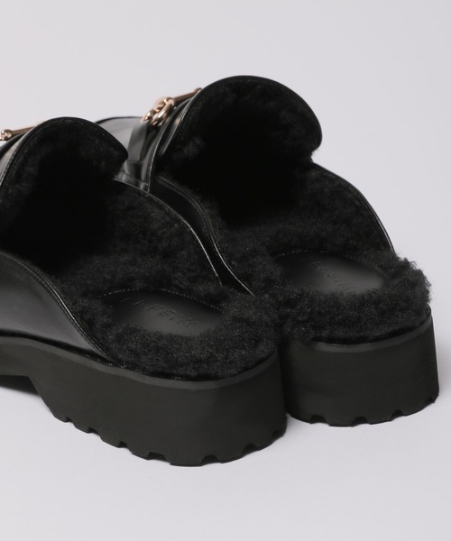 LEPSIM（レプシィム）の「ビットボアローファーミュール　175489（ローファー・レディース・ブラック/ベージュ・MEDIUM/LARGE）」の15枚目の写真