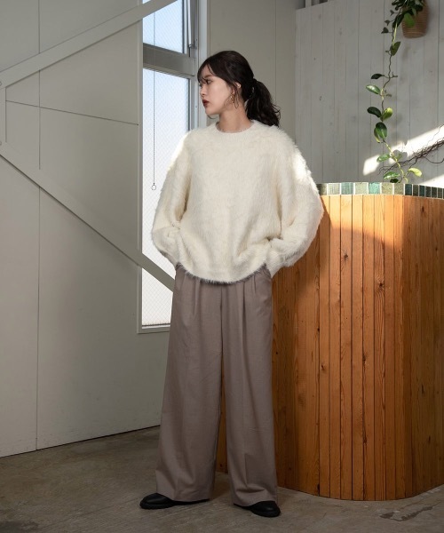 Amiur（エミレ）の「shaggy volume knit（ニット/セーター・レディース・アイボリー/モカ/ベージュ・FREE）」の5枚目の写真