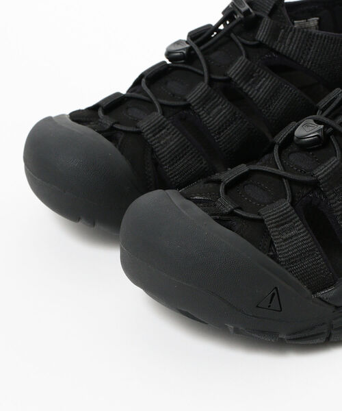 KEEN（キーン）の「KEEN / NEWPORT H2（サンダル・メンズ・ブラック・25.5cm/26.0cm/26.5cm/27.0cm/27.5cm/28.0cm/28.5cm）」の2枚目の写真