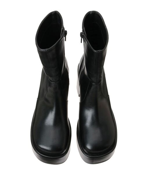 EMODA(エモダ)の「セミウェッジショートブーツ(ブーツ・レディース・ベージュ/ブラック・SMALL/MEDIUM/LARGE)」の6枚目の写真