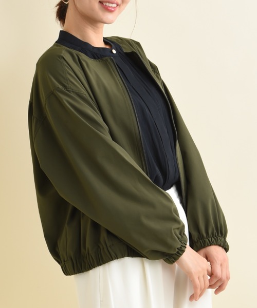 actuel(アクチュエル)の「【撥水・吸水速乾】ノーカラーZIPブルゾン(ブルゾン・レディース・ブラック/カーキ/ベージュ・FREE)」の9枚目の写真