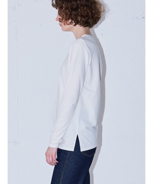 MIDIUMISOLID（ミディウミソリッド）の「クルーネックインナー プルオーバー（Tシャツ/カットソー・レディース・グリーン/カーキ/ブラック/オフホワイト・38/48）」の10枚目の写真