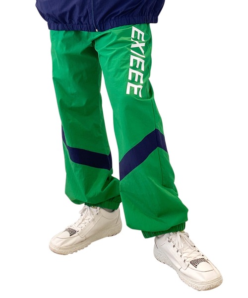 EXIEEE(イグジー)の「ナイロントラックパンツ(その他パンツ・レディース・グリーン/ブラック・MEDIUM/SMALL/LARGE)」の1枚目の写真