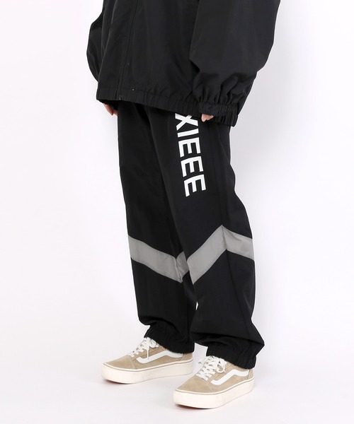 EXIEEE(イグジー)の「ナイロントラックパンツ(その他パンツ・レディース・グリーン/ブラック・MEDIUM/SMALL/LARGE)」の9枚目の写真