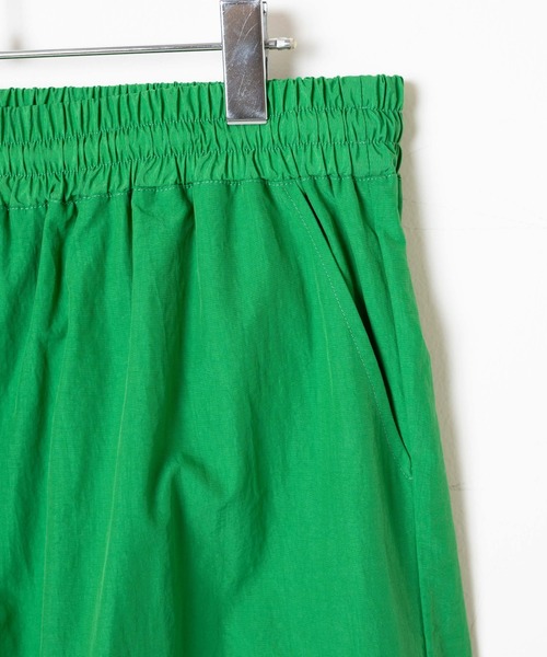 EXIEEE(イグジー)の「ナイロントラックパンツ(その他パンツ・レディース・グリーン/ブラック・MEDIUM/SMALL/LARGE)」の19枚目の写真