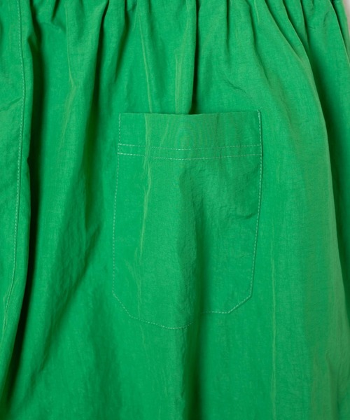 EXIEEE(イグジー)の「ナイロントラックパンツ(その他パンツ・レディース・グリーン/ブラック・MEDIUM/SMALL/LARGE)」の20枚目の写真