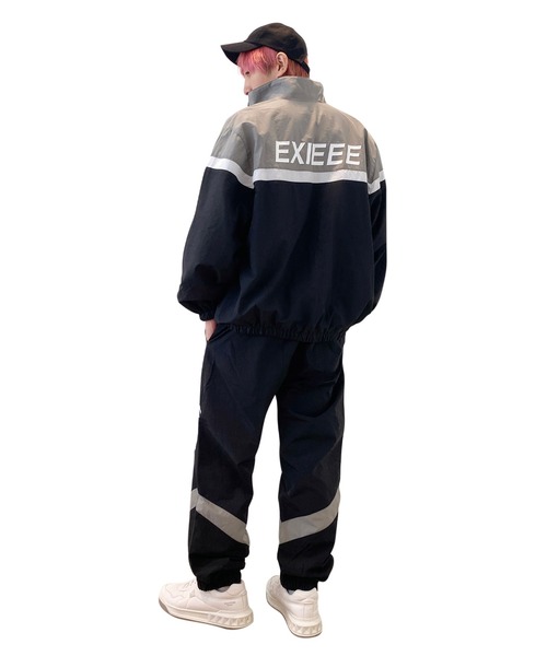 EXIEEE(イグジー)の「ナイロントラックパンツ(その他パンツ・レディース・グリーン/ブラック・MEDIUM/SMALL/LARGE)」の4枚目の写真