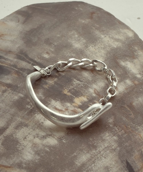 GOLDY（ゴールディ）の「ツー タイプ チェーン マンテル ブレスレット（ブレスレット・レディース・シルバー/ゴールド/シルバー系その他/ゴールド系その他・FREE）」の3枚目の写真