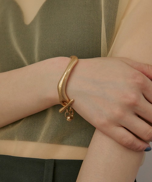 GOLDY（ゴールディ）の「ツー タイプ チェーン マンテル ブレスレット（ブレスレット・レディース・シルバー/ゴールド/シルバー系その他/ゴールド系その他・FREE）」の4枚目の写真