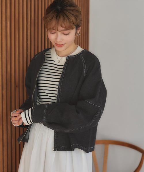 titivate(ティティベイト)の「ノーカラーデニムジャケット(デニムジャケット・レディース・ブラック/インディゴブルー・M)」の7枚目の写真