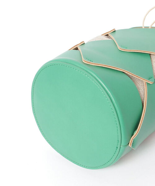 Casselini(キャセリーニ)の「【CASSELINI/キャセリーニ】モチーフバケットバッグ(トートバッグ・レディース・アイボリー/グリーン・FREE)」の8枚目の写真