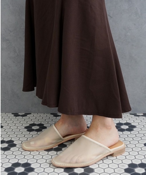 Fabby fabby（ファビィーファビィー）の「シースルーチュールフラットサンダル（サンダル・レディース・オフホワイト/ブラック/ベージュ/キャメル・LARGE/MEDIUM/SMALL）」の10枚目の写真